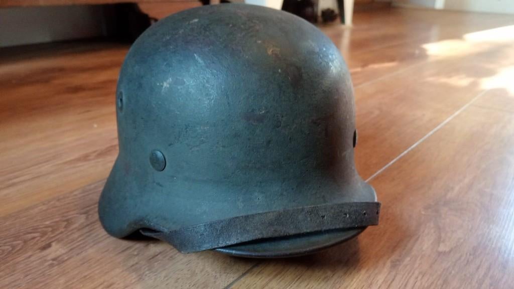 Single decal M40 Heer helm, Verzamelen, Militaria | Tweede Wereldoorlog, Ophalen of Verzenden, Landmacht, Duitsland, Helm of Baret