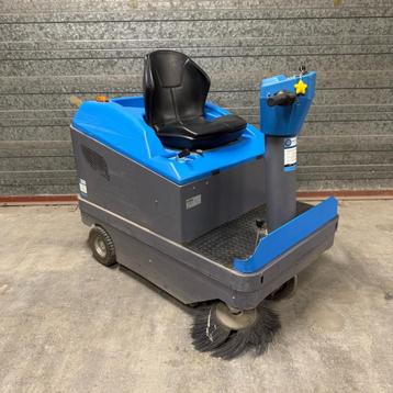 ISAL PB 106E veegmachine beschikbaar voor biedingen