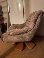 Ruime draai fauteuil, Ophalen, Gebruikt, 75 tot 100 cm, 50 tot 75 cm