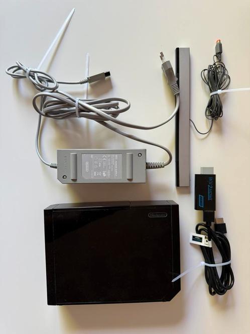 Nintendo Wii met veel accessoires – Gejailbreaked!, Spelcomputers en Games, Spelcomputers | Nintendo Wii, Zo goed als nieuw, Met 2 controllers
