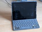 Ipad (2018)  32Gb Wifi + Logitech Slim Folio + beschermhoes, Computers en Software, Apple iPads, Ophalen, 10 inch, Apple iPad