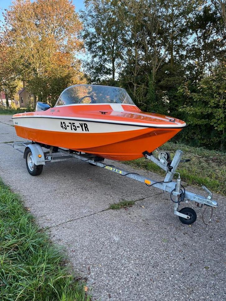 Hellwig Triton 410 incl motor & trailer, Watersport en Boten, Speedboten, Gebruikt, 3 tot 6 meter, Benzine, Minder dan 70 pk, Polyester