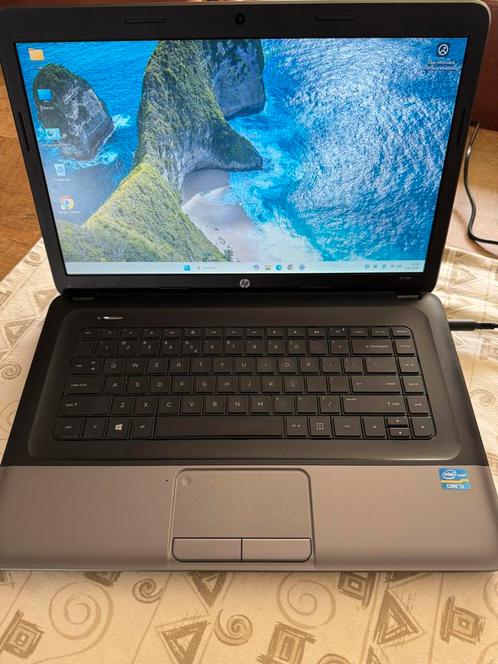 HP 250 G1 - Intel i3 - 256 Gb SSD - 8Gb - Win11 Nieuwe Ac cu, Computers en Software, Windows Laptops, Zo goed als nieuw, 15 inch