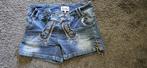 Korte Tiroler Damesjeans, Blauw, Ophalen of Verzenden, Zo goed als nieuw, W30 - W32 (confectie 38/40)