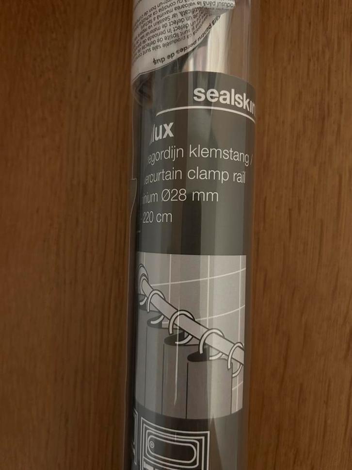 Sealskin Douchegordijn en douchestang, Huis en Inrichting, Badkamer | Badtextiel en Accessoires, Zo goed als nieuw, Overige typen