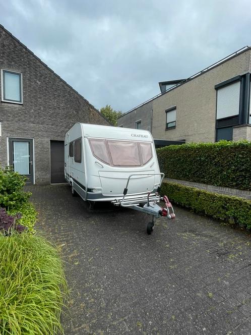 Chateau Calista 390 Comfortabele en goed onderhouden caravan, Caravans en Kamperen, Caravans, Particulier, tot en met 4, 750 - 1000 kg