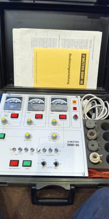 Gezocht adapters voor de MÜTER BMR 80 CRT. beschikbaar voor biedingen