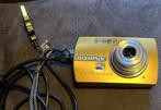Olympus Mju 700 digitale camera 7,1 MP All Weather 4 GB card, Ophalen, Compact, Zo goed als nieuw, Olympus