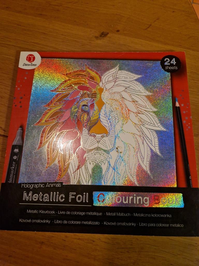 KLEURBOEK METAILLIC FOIL, Hobby en Vrije tijd, Tekenen, Ophalen of Verzenden