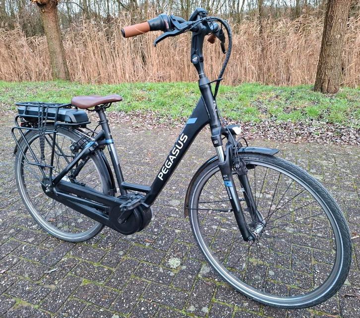 Zeer nette elektrische Pagasus damesfiets, Bosch, 50cm ✅️, Fietsen en Brommers, Elektrische fietsen, Zo goed als nieuw, Gazelle