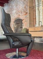 Jori Square relaxfauteuil showmodel, Huis en Inrichting, Fauteuils, Ophalen, Nieuw, Leer, 50 tot 75 cm