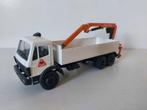 Conrad 3099 Mercedes-Benz SK 3 as bakwagen met Atlas kraan, Ophalen of Verzenden, Zo goed als nieuw, Bus of Vrachtwagen, Conrad