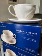 4 Wedgwood Windsor Soepkoppen en Schotels, Ophalen of Verzenden, Zo goed als nieuw, Wedgwood, Kop(pen) en/of Schotel(s)