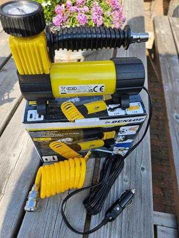 Mini compressor Dunlop  12 V   €  27,50   nieuw beschikbaar voor biedingen