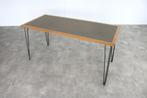 vintage bureau | tafel | jaren 70 | Magnus Olesen, Huis en Inrichting, Tafels | Eettafels, Gebruikt, Metaal, Timbeije@hotmail.com