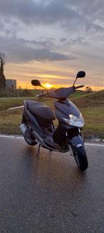 Yamaha Jog r., Fietsen en Brommers, Scooters | Yamaha, Gebruikt, Ophalen of Verzenden, Benzine