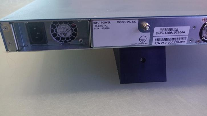 Palo Alto PA-820, Computers en Software, Netwerk switches, Refurbished, Ophalen of Verzenden