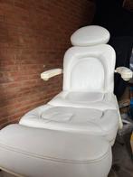 Behandelstoel voor schoonheidsspecialiste, Ophalen