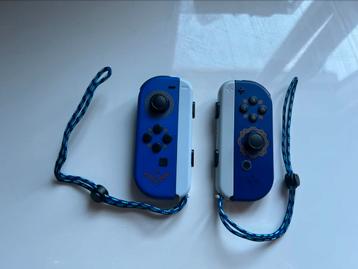 NINTENDO SWITCH JOYCONS SKYWARD SWORDS beschikbaar voor biedingen