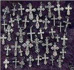 Leuke collectie kruisjes, crucifixen hangertjes, Ophalen, Zo goed als nieuw, Zilver, Kruis of Symbool
