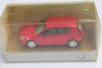 Tornadarode dealeruitgave VW Golf 5 4-drs, Hobby en Vrije tijd, Modelauto's | 1:87, Ophalen of Verzenden, Zo goed als nieuw, Auto