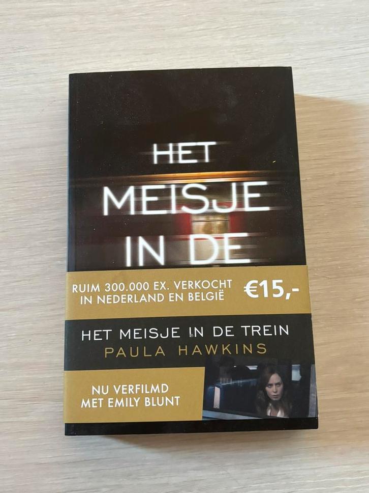 Paula Hawkins - Het meisje in de trein, Boeken, Thrillers, Zo goed als nieuw, Ophalen
