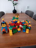 LEGO DUPLO + een bakje kleine bouwsteentjes, Ophalen, Gebruikt, Overige merken
