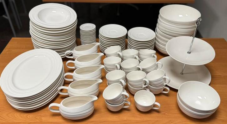 Jamie oliver wave servies wit, Huis en Inrichting, Keuken | Servies, Zo goed als nieuw, Bord(en), Overige stijlen, Porselein, Ophalen of Verzenden