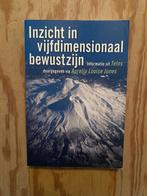 Inzicht in vijfdimensionaal bewustzijn boek spiritueel, Boeken, Achtergrond en Informatie, Spiritualiteit algemeen, Ophalen of Verzenden