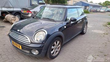 MINI Mini Cooper 2008 1.6 16v N12B16A Zwart A25 onderdelen beschikbaar voor biedingen