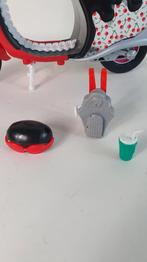 Monster High Scooter van Ghoulia Yelps. S34, Tweedehands verkoop, Tweedehands verkoop, Gebruikt, Ophalen of Verzenden