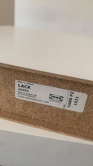 4 gratis Ikea Lack planken 30x26x5cm