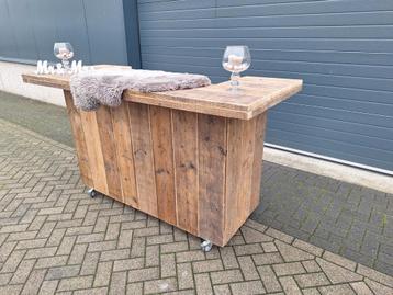 Te huur
Borrel cocktail bar shotjes bruiloft Huwelijk Feest
 beschikbaar voor biedingen