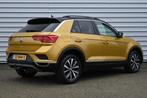 Volkswagen T-Roc 1.5 TSI Sport 150PK | Trekhaak | Cruisecont, Voorwielaandrijving, 12 maanden, Stof, Bedrijf