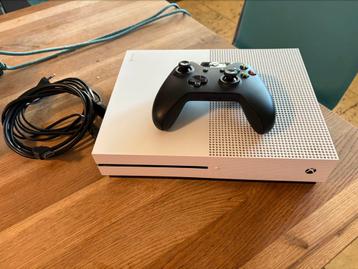 Xbox One S 1 TB met 1 controller beschikbaar voor biedingen