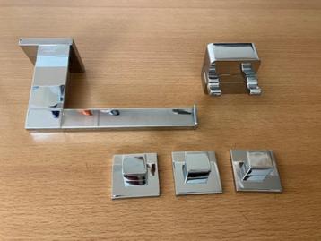 Toiletrolhouder en 5 handdoekhaken, merk Tiger beschikbaar voor biedingen