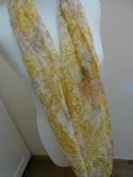 Sjaaltje van Romano met roosjes, Kleding | Dames, Mutsen, Sjaals en Handschoenen, Maat 38/40 (M), Romano, Ophalen of Verzenden