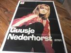 mooie xl poster Guusje Nederhorst  ( oa  GTST), Verzenden, Zo goed als nieuw, A1 t/m A3, Film en Tv