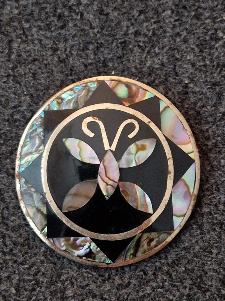 Vintage Alpaca broche / hanger uit Mexico, Sieraden, Tassen en Uiterlijk, Broches, Zo goed als nieuw, Overige materialen, 4 tot 7 cm