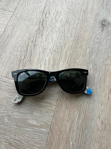 RayBan Zonnebril beschikbaar voor biedingen