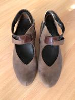 Damesschoen Think maat 41, Kleding | Dames, Schoenen, Schoenen met lage hakken, Bruin, Ophalen of Verzenden, Zo goed als nieuw