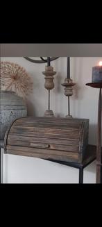 Stoere sobere houten broodtrommel en keukenrol houder, Ophalen