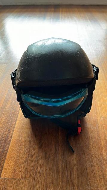 (Ski)helm met skibril