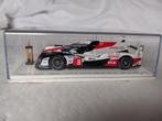 1:43 Spark Toyota TS050 Hybrid #8 winnaar 24H Le Mans Trophy, Ophalen of Verzenden, Zo goed als nieuw