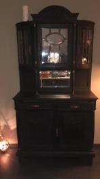 Leuke oude kast in goede staat zwart, Ophalen