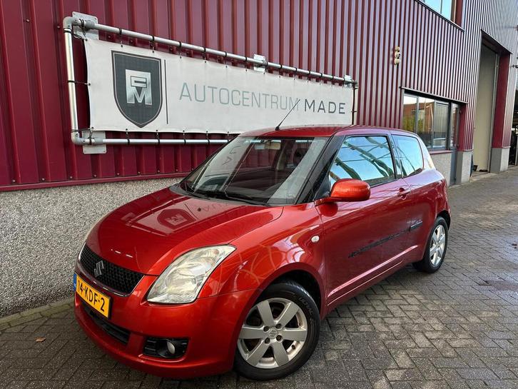Suzuki Swift 1.5 Exclusive // Airco // Navi, Auto's, Suzuki, Bedrijf, Te koop, Swift, ABS, Airbags, Airconditioning, Centrale vergrendeling