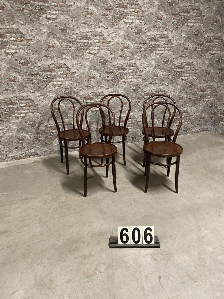 Originele vintage cafestoelen nr606, Antiek en Kunst, Antiek | Meubels | Stoelen en Banken, Ophalen of Verzenden