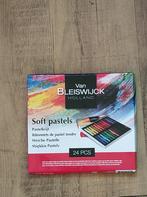 Doosje van 24 stuks Van Bleiswijk soft pastels., Hobby en Vrije tijd, Ophalen of Verzenden, Zo goed als nieuw, Overige typen
