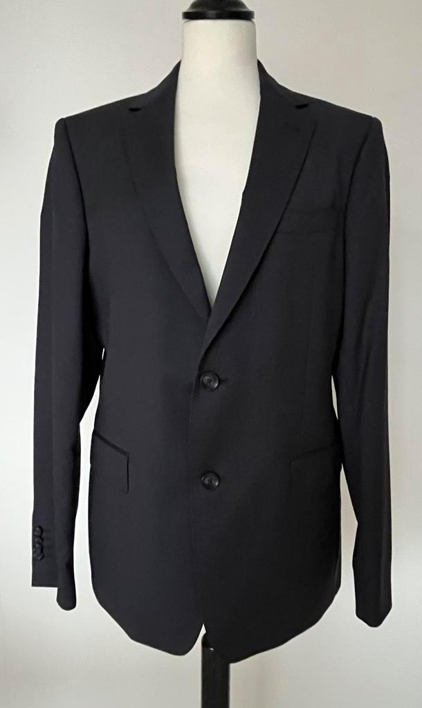 Vn Gils donkergrijs colbert met dun streepje maat 48, Kleding | Heren, Kostuums en Colberts, Zo goed als nieuw, Maat 48/50 (M)