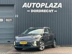 Kia E-Niro DynamicLine 64 kWh SOH 100%/Camera/Navi/, Auto's, Gebruikt, Zwart, 1712 kg, 174 min